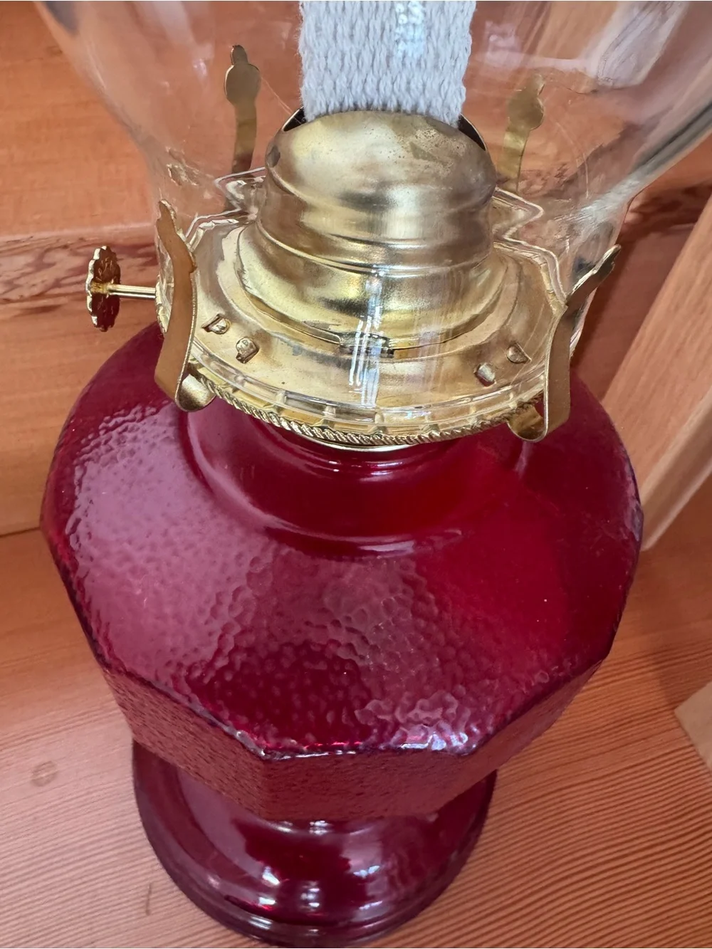 VTG Homesteader Red Glass flash technique Accent Oil Lamp New Brass Color parts
